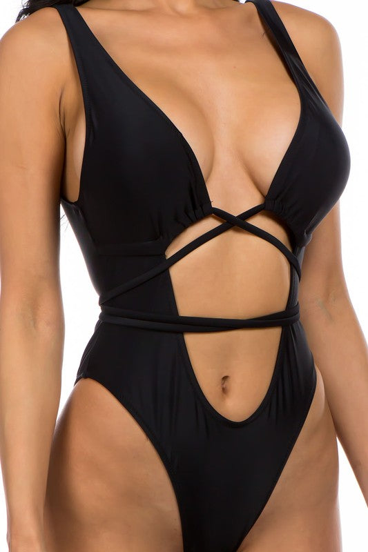 One-piece bikini with low neckline